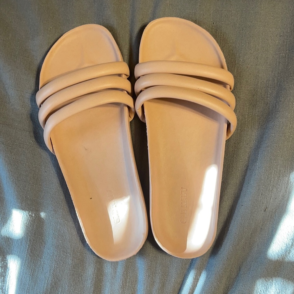 Old navy slides